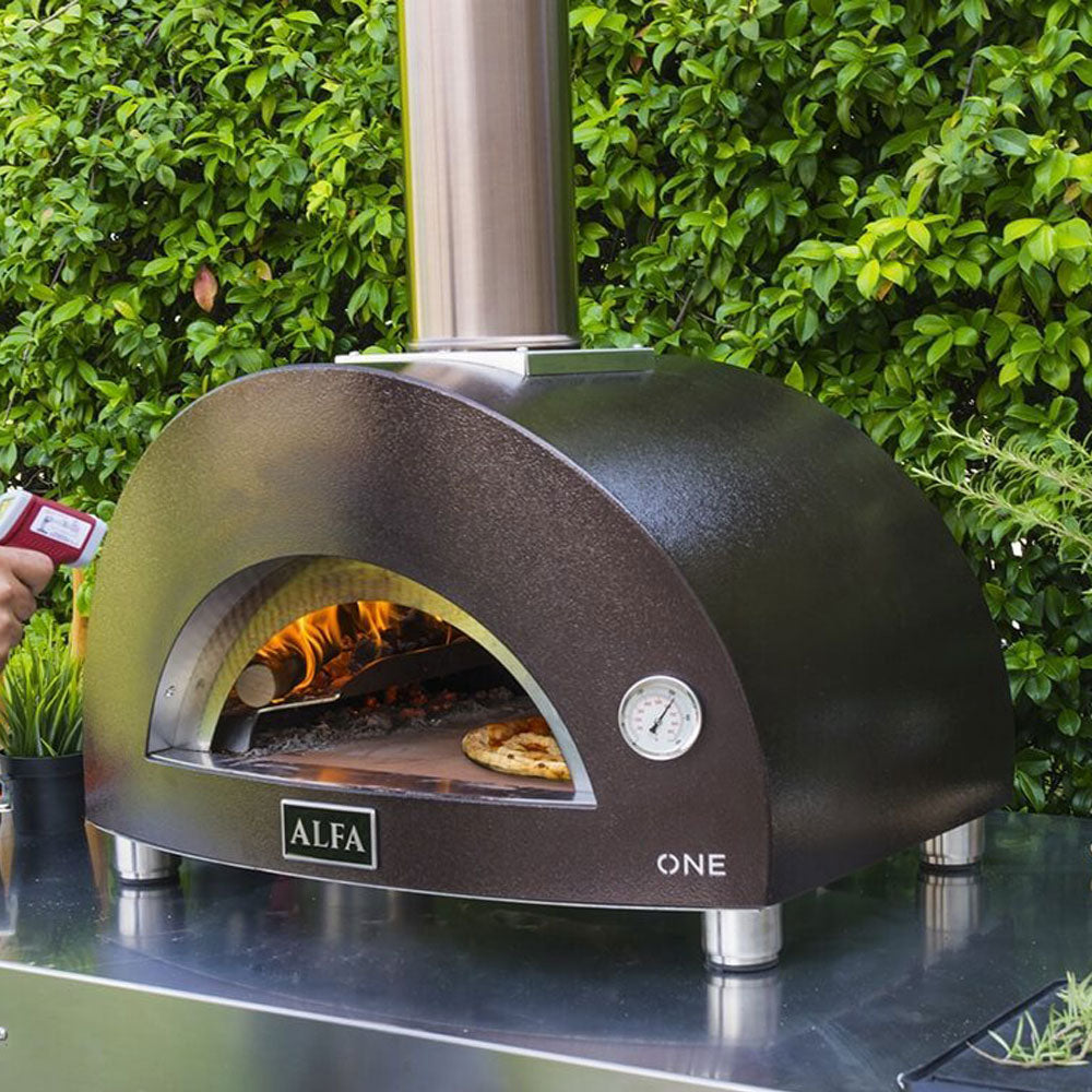 Cuptor pe lemne ONE