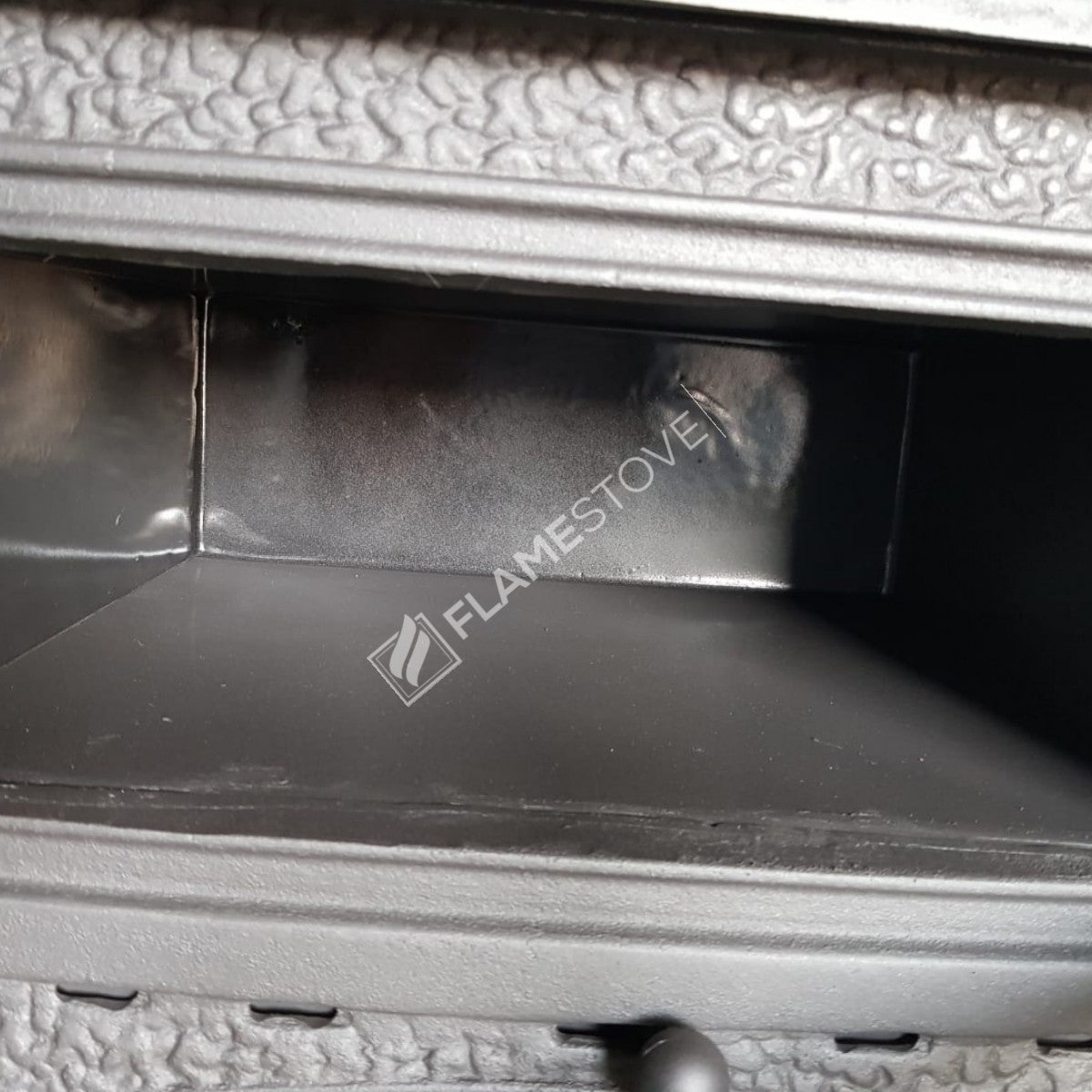 Aragaz de Sobă FS-012YK Sirius Maxi | Șemineu pe lemne și cărbune, corp din fontă, eficiență ridicată | Tehnologie cu dublă ardere | Sticlă Schott-Robax