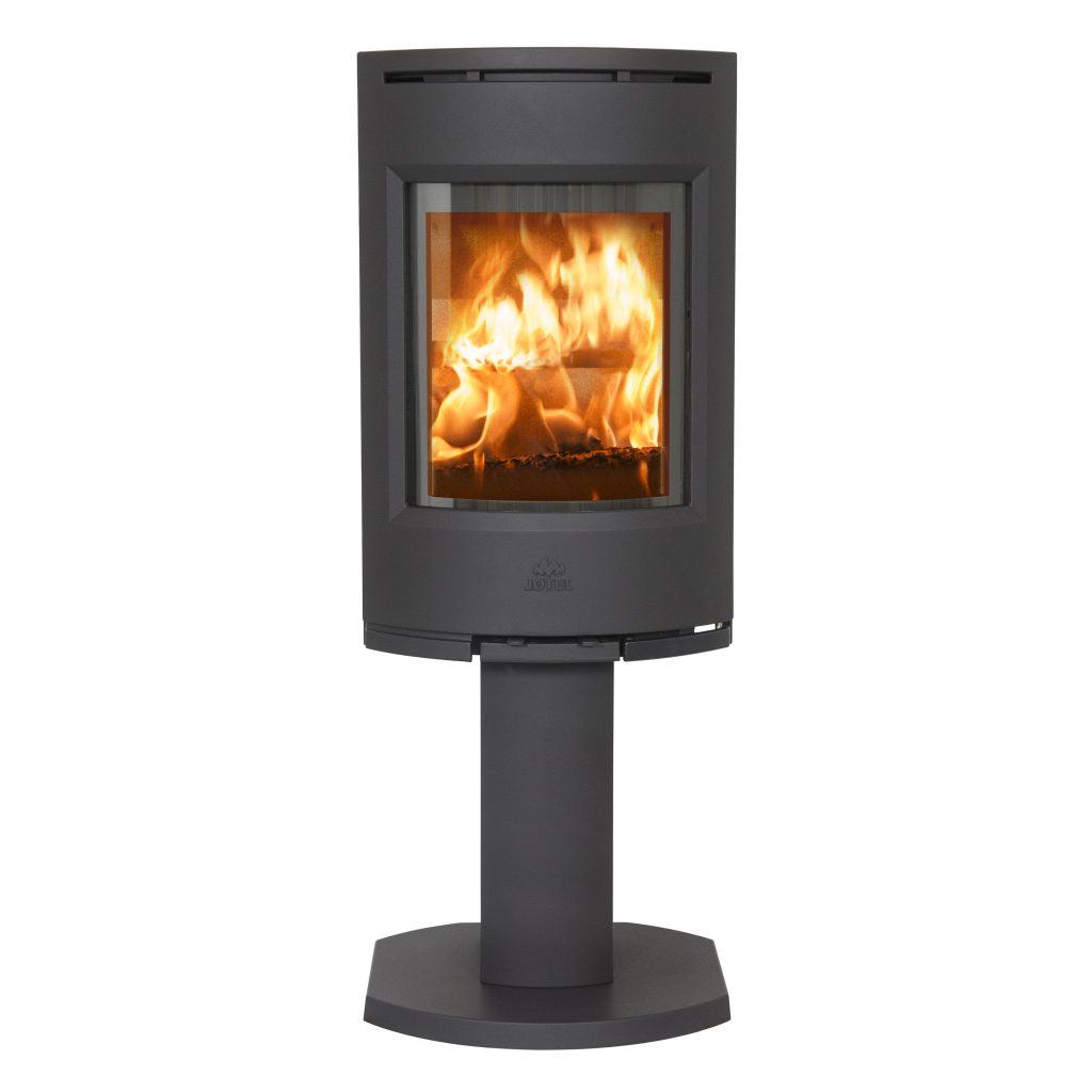 Semineu soba Jotul F 136