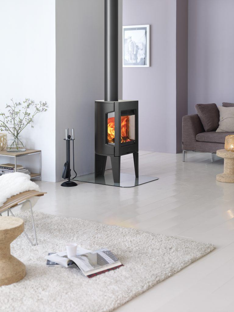 Semineu soba Jotul F 163