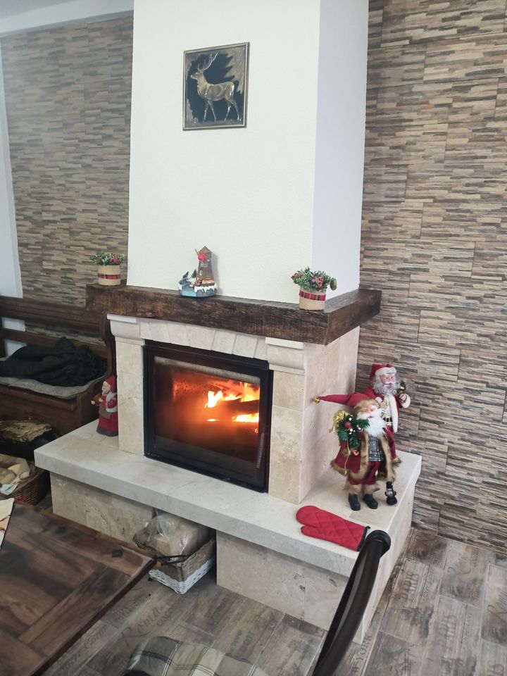 Semineu clasic grinda lemn