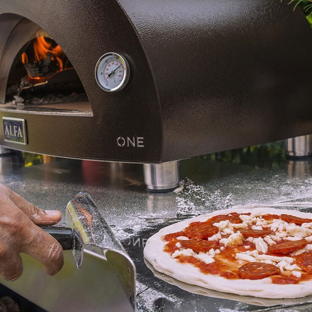 Cuptor pe lemne ONE + masa de inox