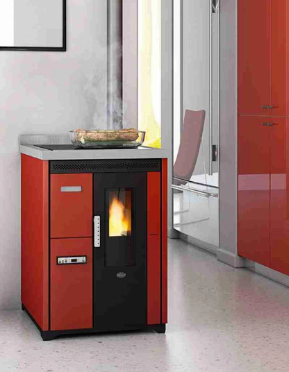 SOBA DE GATIT PE PELETI NINA 7.5KW - ROSU
