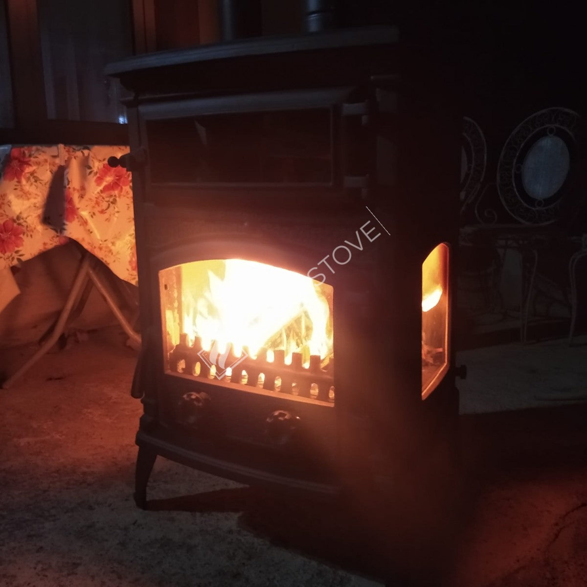 Sobă pe lemne și cărbuni FS-011YK Sirius Maxi cu 3 geamuri laterale, sticlă Schott Robax, ardere dublă, 18.21 kW - Eficiență maximă
