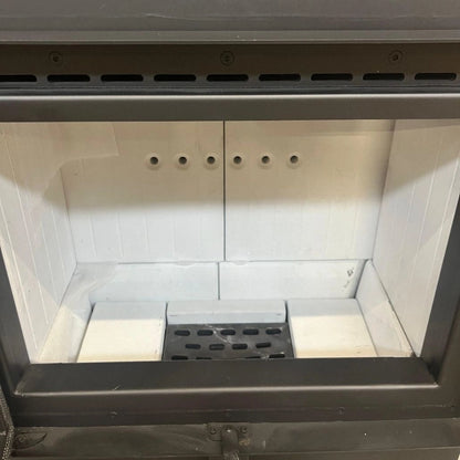 LUCY 12-OUTLET