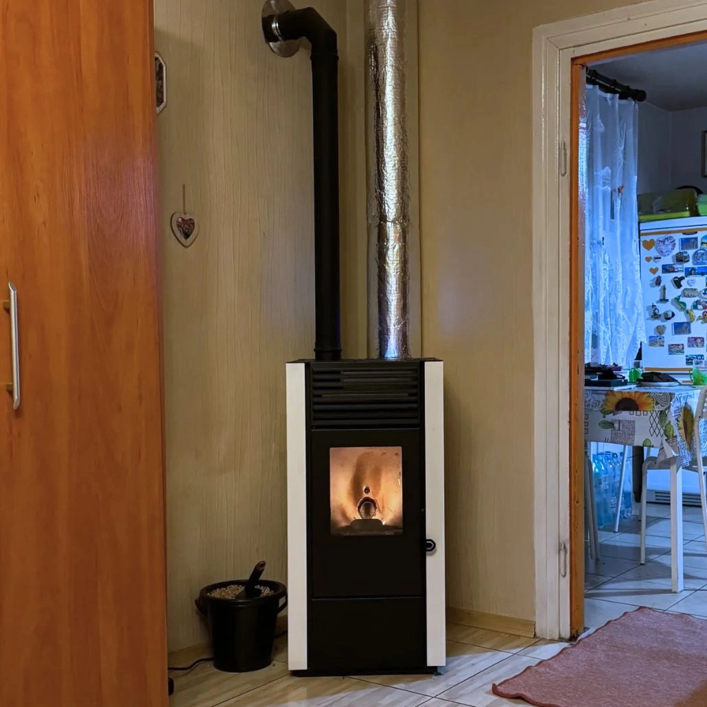 SOBA PELETI 2.5-9.5 KW - MARISA ALB - 2 Ventilatoare