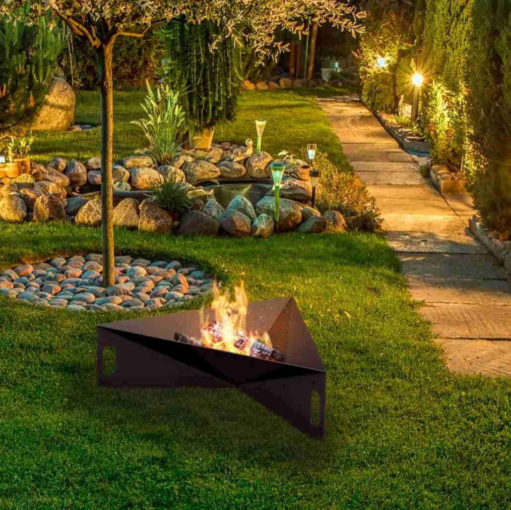 Vatra de foc exterior PYRAMID - 79x68 cm