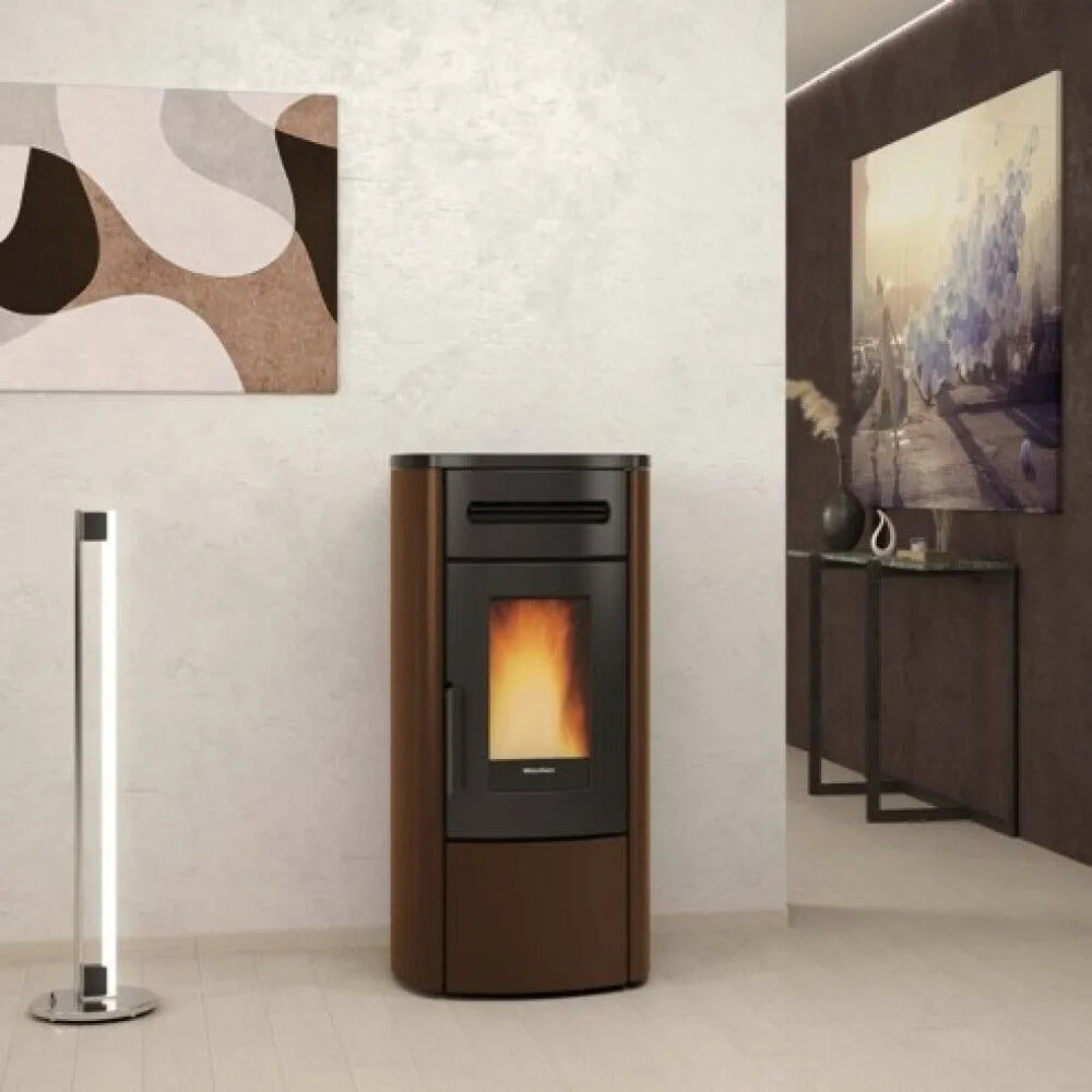 Sobă pe peleți ventilată Extraflame nordica Guenda Idro 5.0 Evolution 16,7 kW - 479 m³ încălzibilă, tip centrala, - Bronze