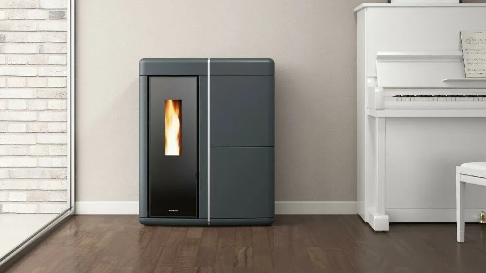 Sobă  centrala ermetică pe peleți Slim, Extraflame nordica EVELYNE IDRO 2.0 Evolution 18 kw - 517 m³ - Gri
