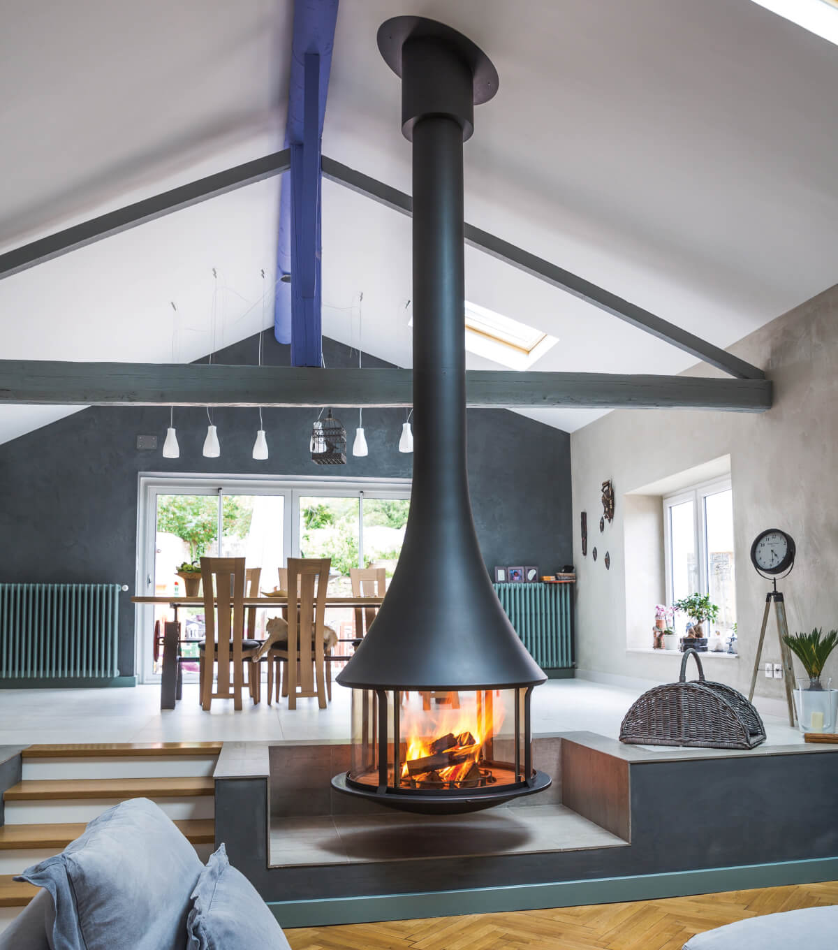 Șemineul central și suspendat Zelia 908 JC Bordelet