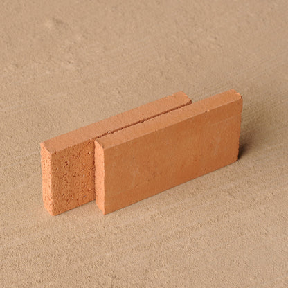 Caramida samota Radeburg pentru constructia sobelor 250 x 124 x 30 mm