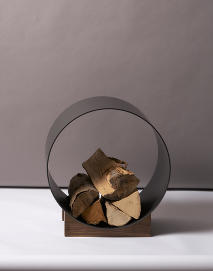 Clou Compact Flat – compact stove with a large viewing window