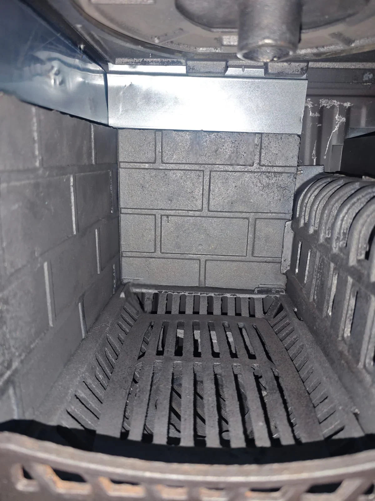 Aragaz de Bucătărie Autonom din Fontă FS-316, 40cm, Negru Mat, cu Cuptor