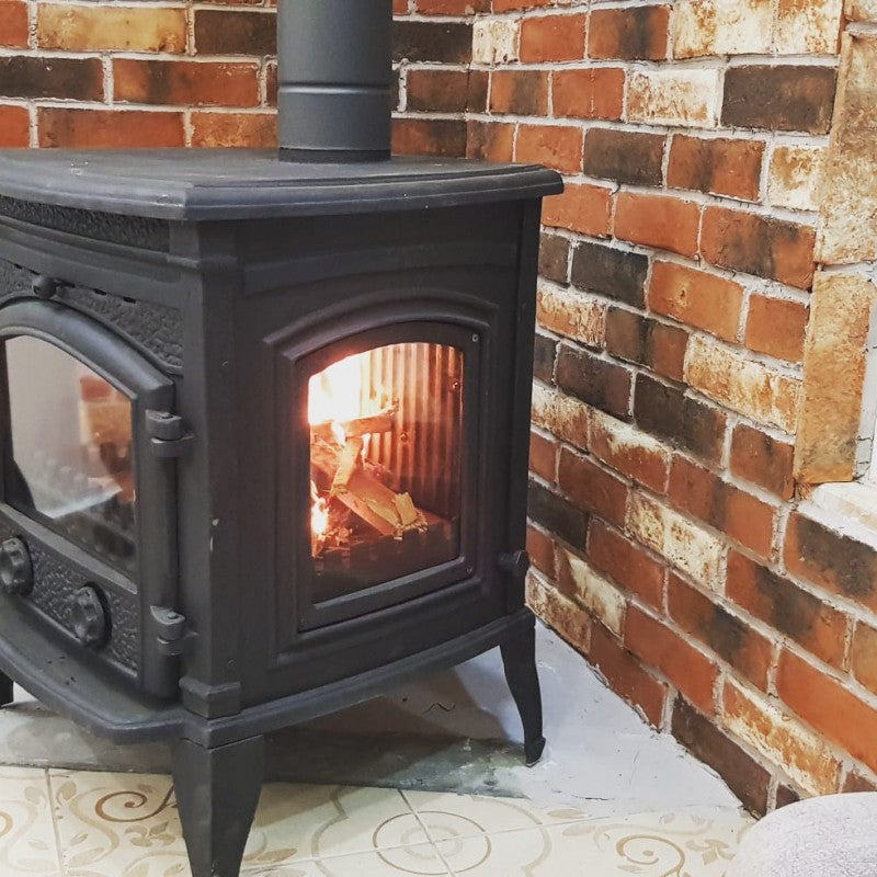 Soba din fontă de înaltă eficiență FS-014 Casting Ultra Sirius FS-14 | Ceramică de sticlă germană | Putere termică 9 kW | Ieșire coș de fum 130 mm