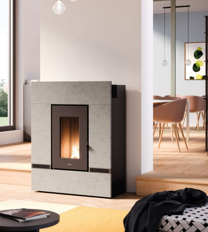 Șemineu pe Pellet Mithos Plus 14 CP - Putere Canalizată, Design Modern