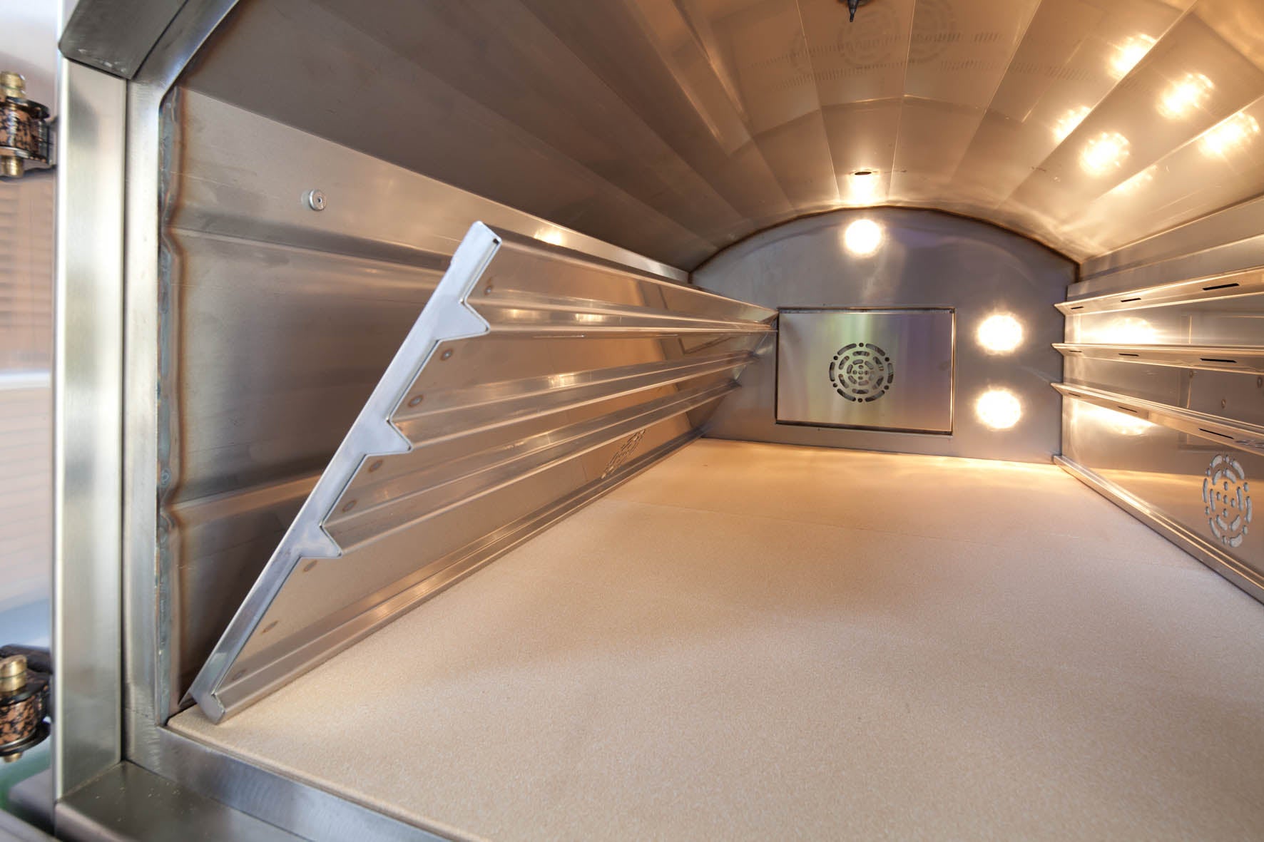 Cuptor pe lemne GIOVE