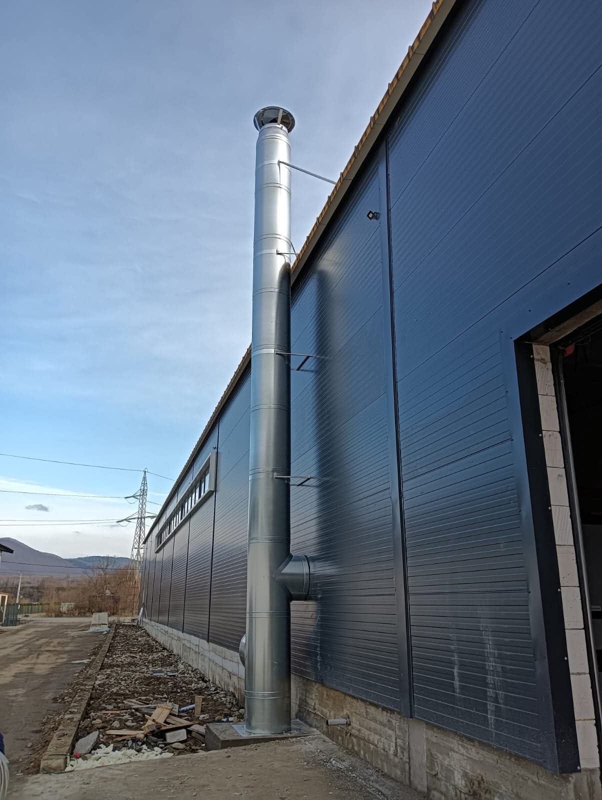 Configurator Cos de fum inox izolat