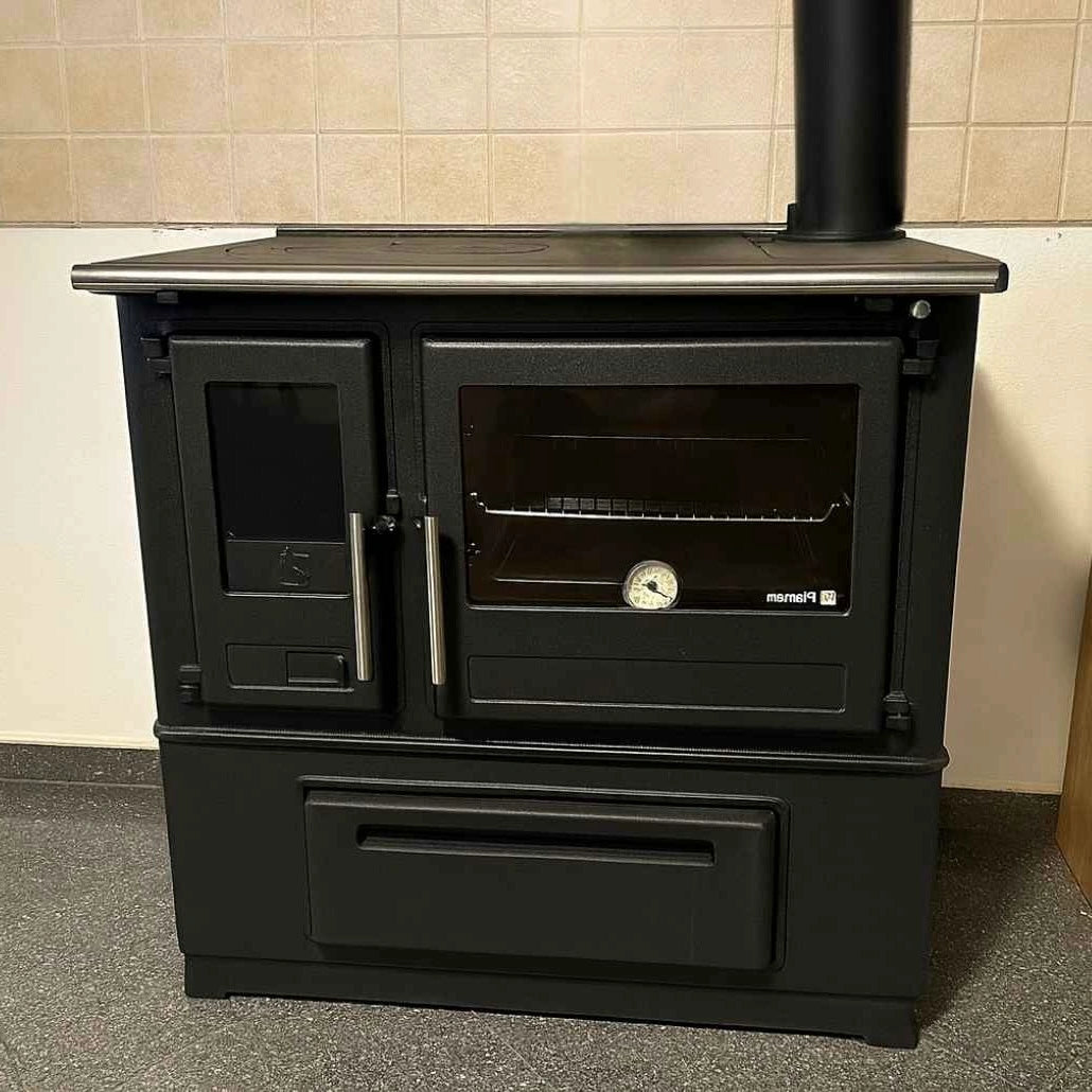 Slavonac N White 8kW Cast Iron Wood Cook Stove, Right Flue