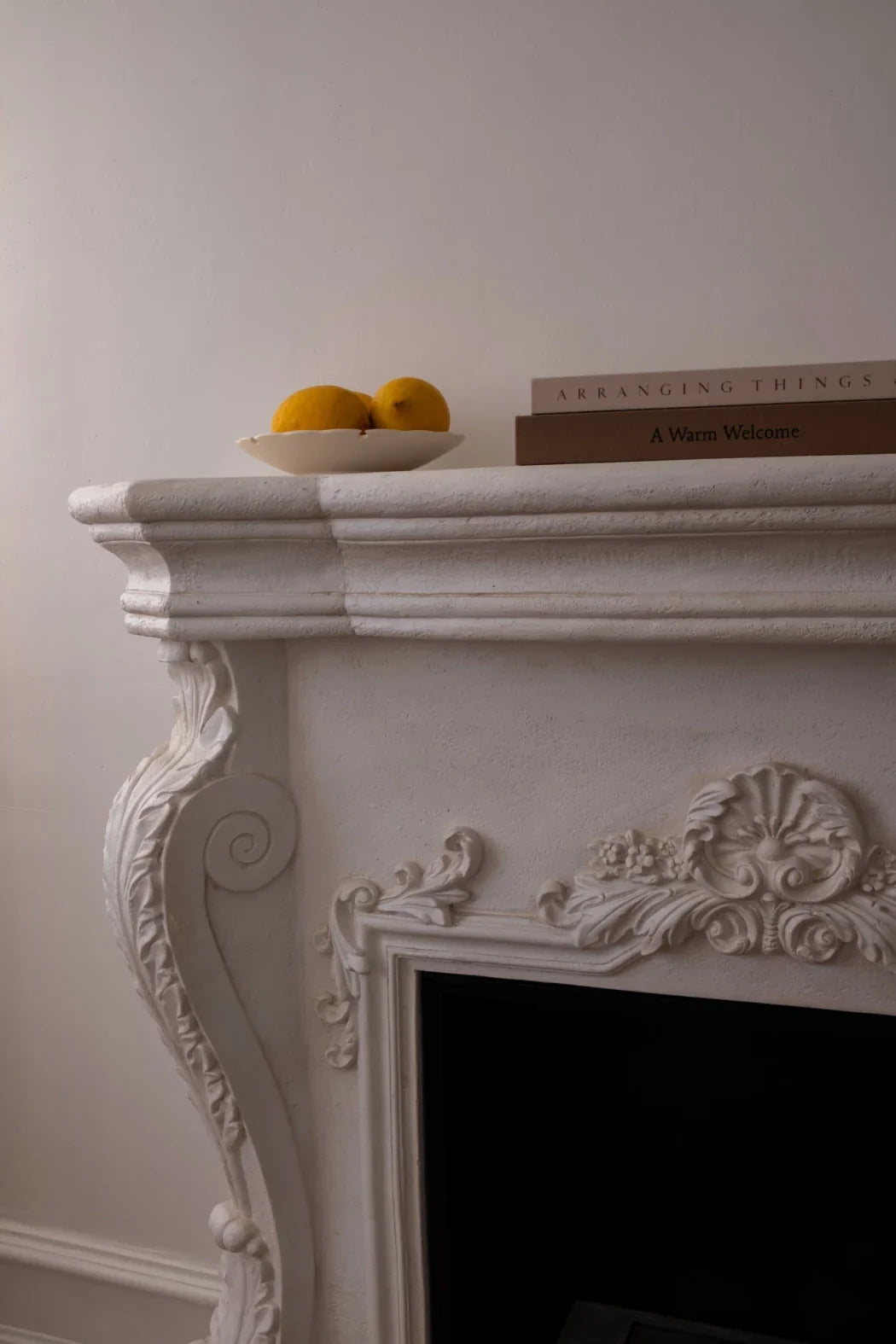 Ymir - Șemineu Freestanding pe Bioetanol, Elegant și Caracteristic