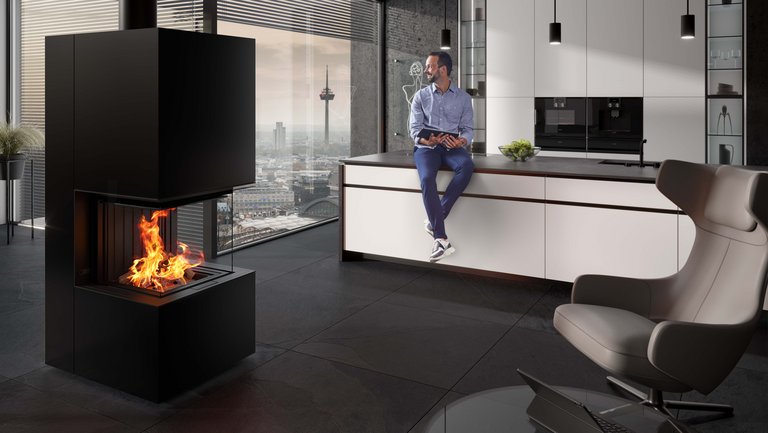 Artemis - Soba Eleganta cu Foc Panoramica 3-Fete, Design Premium Spartherm