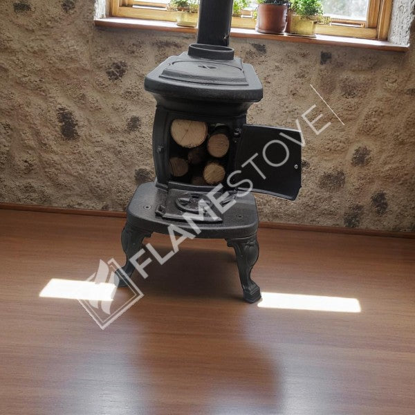 FS-059 - Soba din Fontă Nostalgică Franceză - Eficiență și Stil pentru Casa Ta