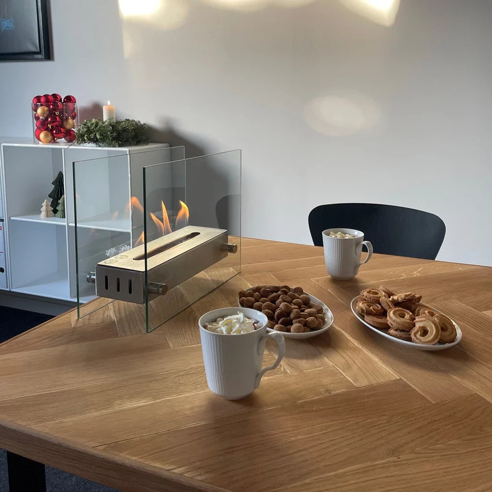 Șemineu Bio Kensington - Oțel și Sticlă - Design Modern și Eficiență Energetică