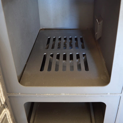 Pachet centrală mixtă lemn/pelet Termax Tera 40 kW, 265 mp, buncăr peleți 120 kg, volum manta apă 100 litri, diametru coș Ø120 mm, Termostat ambiental KOPH CT99, Calorifere, Robineți, Pompă recirculare, Boiler termoelectric 100 litri, Grup siguranță