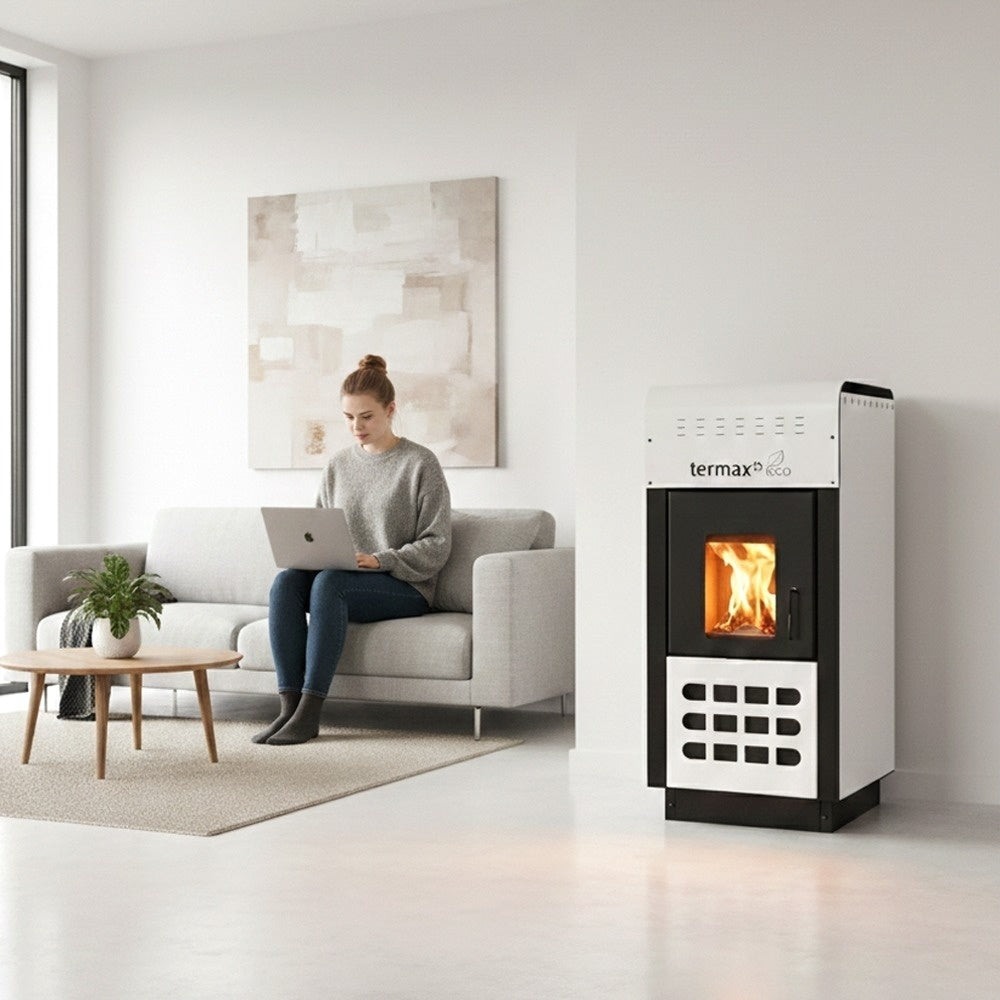 Pachet Smart Control: Termosemineu pe peleti Termax Kamin ECO 25kW, Termostat WiFi KOPH I302, Aspirator cenusa 1000W si Stabilizator tensiune